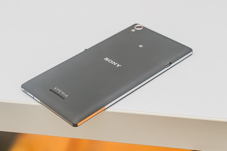 Sony Xperia T3 (12).jpg